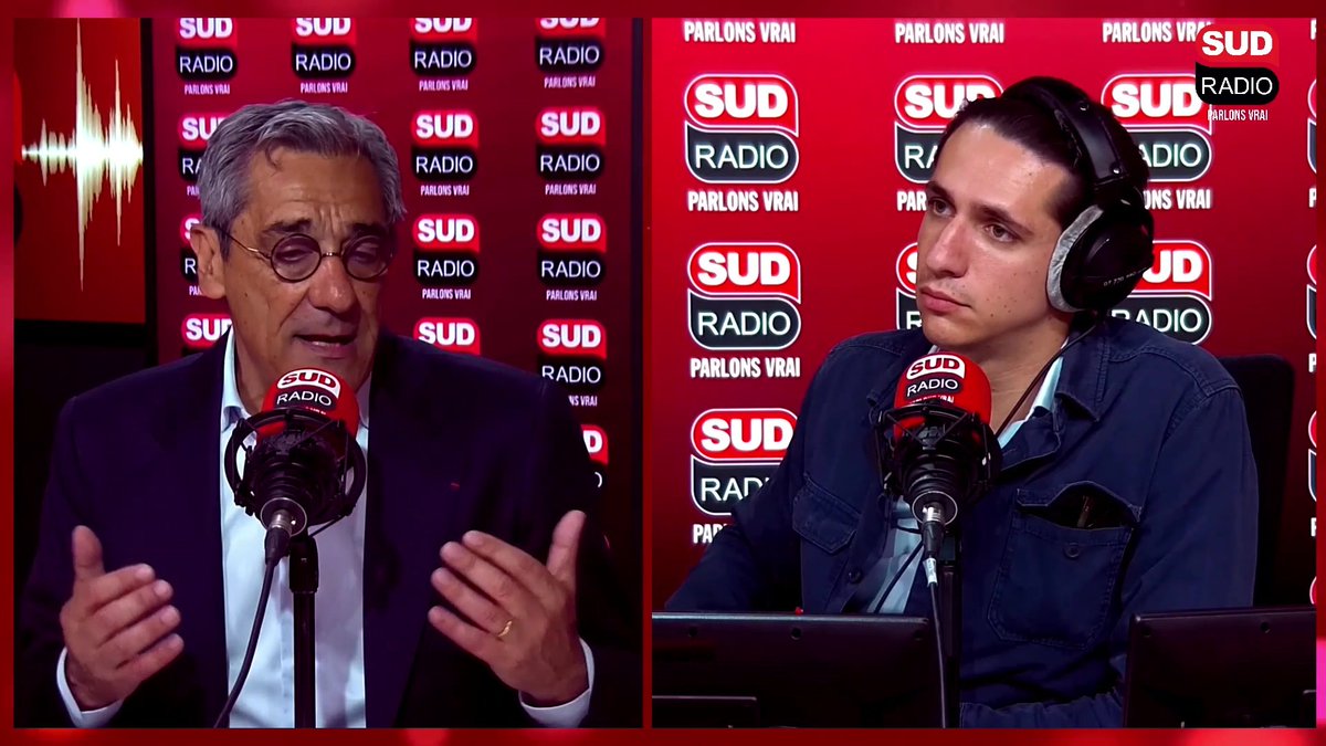 🗣️Serge Papin : "Je salue le travail de Total et de Patrick Pouyanné, qui change l'image de l'entreprise. Il est malin, il fait le job. En tant que ministre du pouvoir d'achat, j'apprécie" #GrandMatin ➡️Suivez le direct : ☎️Réagissez au 0 826 300 300