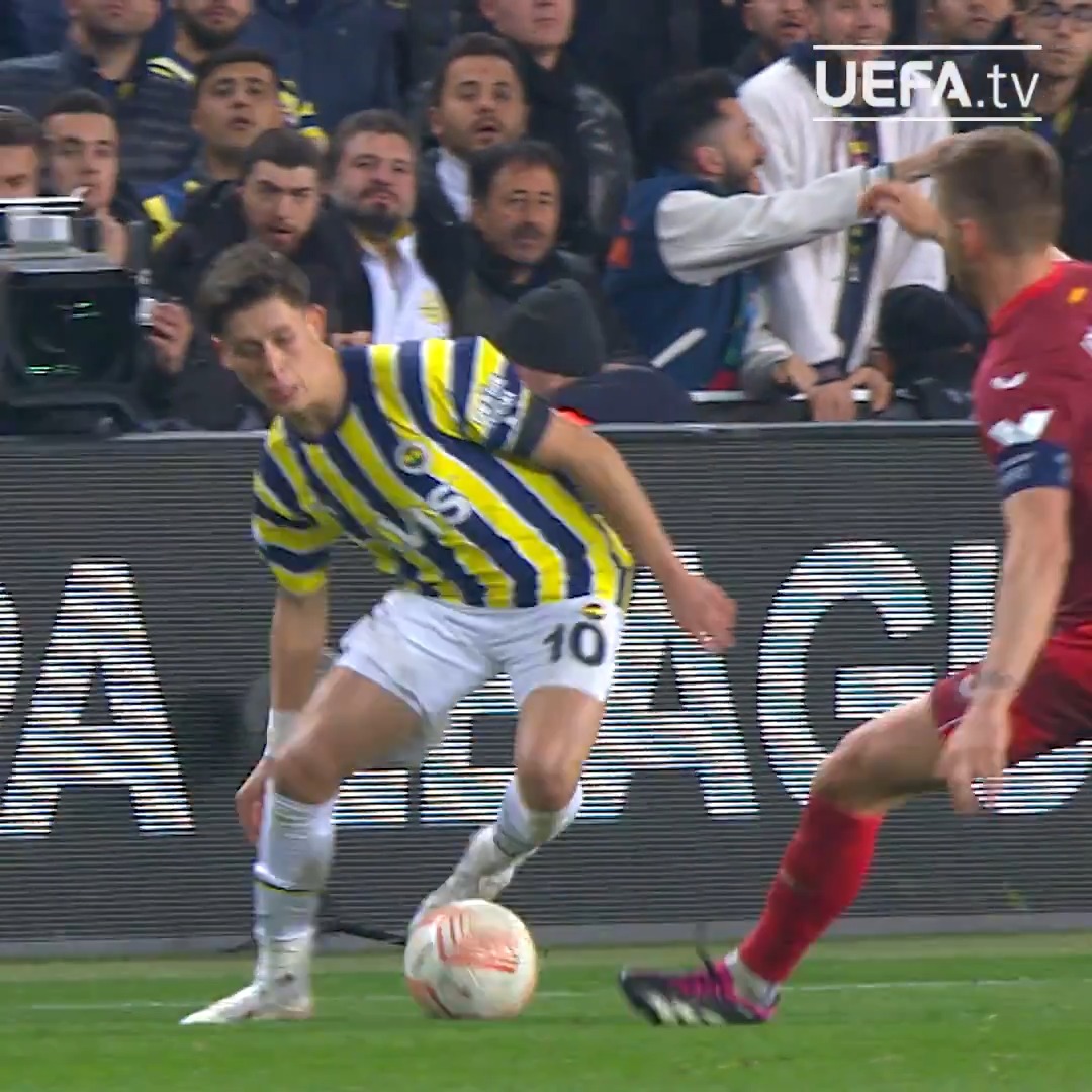 Arda Güler sent Rakitic back to Croatia with a single nutmeg😭