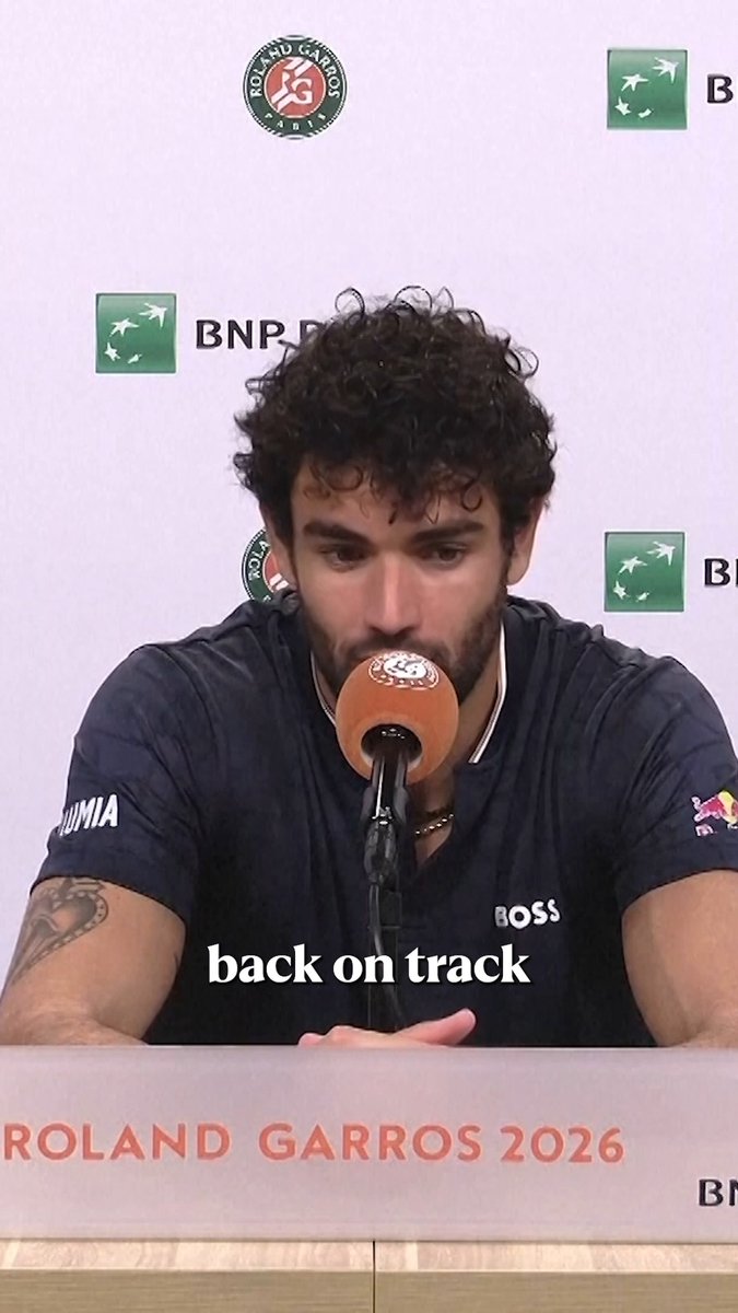 “It’s what makes him a great champion!” 👏 Matteo Berrettini praises the way Jannik Sinner handled his shock Roland-Garros defeat!