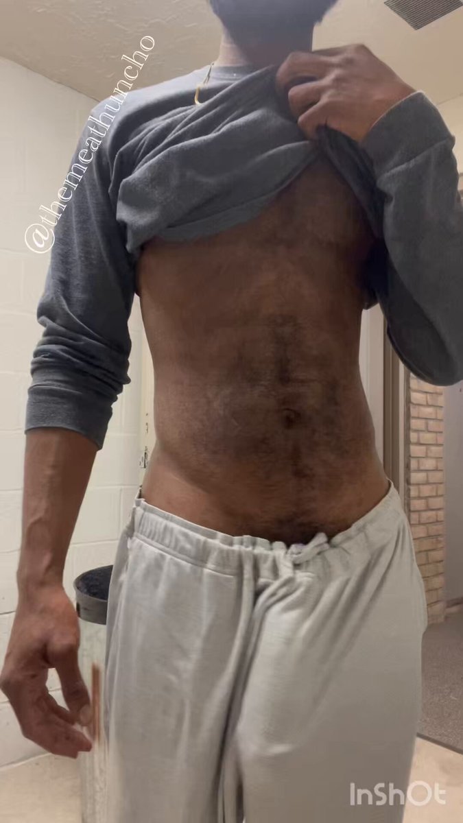 Good morning 🌞😃 you gonna come watch me stroke this monster till I explode, or get over here and finish the job 😈🔥 #bigdick #nsfw #dcfreaks #baltimorefreaks #stroking