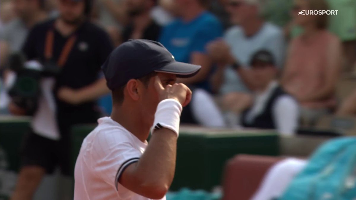 🇪🇸🇪🇸🇪🇸 EL 𝐌𝐎𝐍𝐒𝐓𝐑𝐔𝐎 DE LEGA-NESS ❤️‍🔥❤️‍🔥❤️‍🔥 Bárbaro Rafa Jódar: Ya está en octavos de final tras una batalla sin cuartel de más de cuatro horas ante Alex Michelsen en cinco sets 🆚 Siguiente rival: Pablo Carreño. #RolandGarros