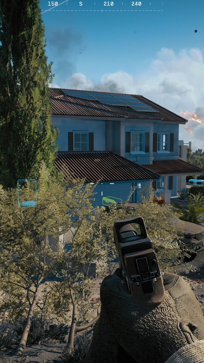 Loot Detection has arrived in #REDSEC 🧰 Players can now reveal nearby loot containers within 50m through walls for 80 seconds after deployment or respawn.