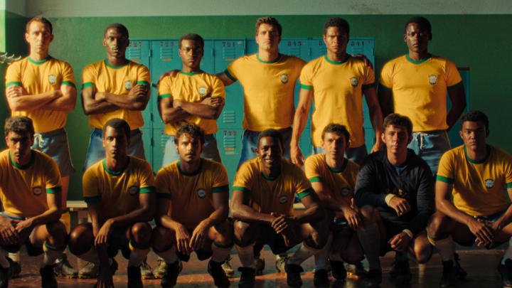 ESSE TIME NÃO PERDE PRA NINGUÉM. 🏆⚽️ Jairzinho. Gérson. Rivellino. Tostão. Carlos Alberto. Pelé.
