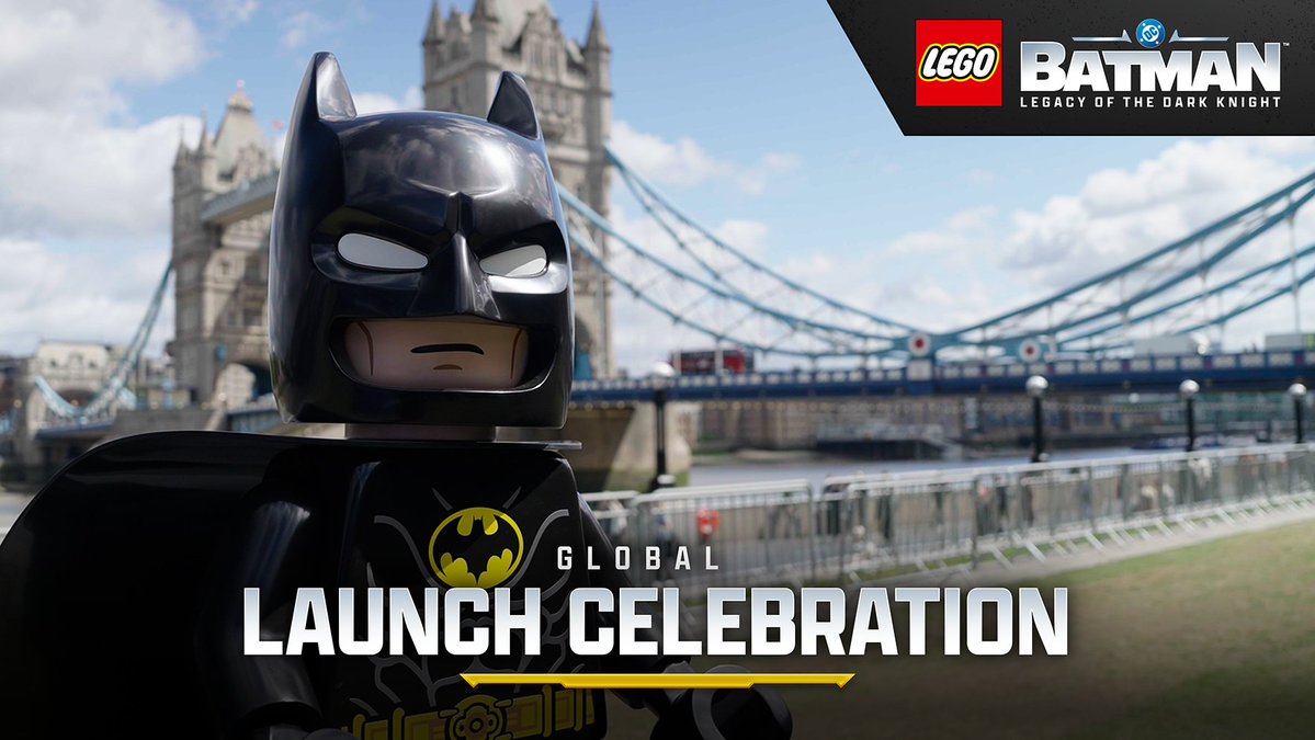 Nothing like a little couch co-op with new and old friends to celebrate the launch of #LEGOBatmanGame around the globe!