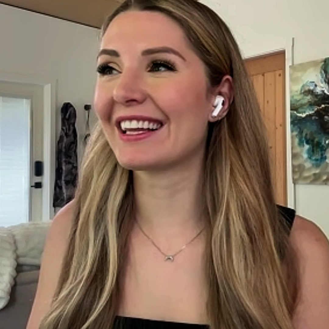 ‘I’d appreciate your apology to everyone.’ Caller Andrew demands an apology from former alt‑right influencer Lauren Southern for 'promoting an ideology of absolute hate'. Lauren believes any apology would be ‘performative’. Tom Swarbrick