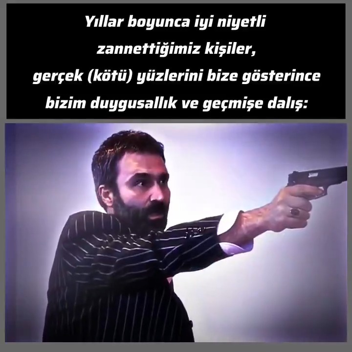 Dağda omuz omuza, sırt sırta çarpışan adamların arasına şehirde para girsin. Bu ne biçim hayat usta...