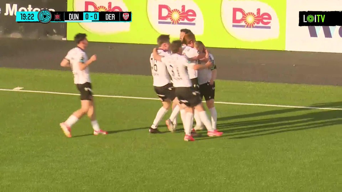 Daryl Horgan finishes a slick team move in style to give the Lilywhites the lead!⚪