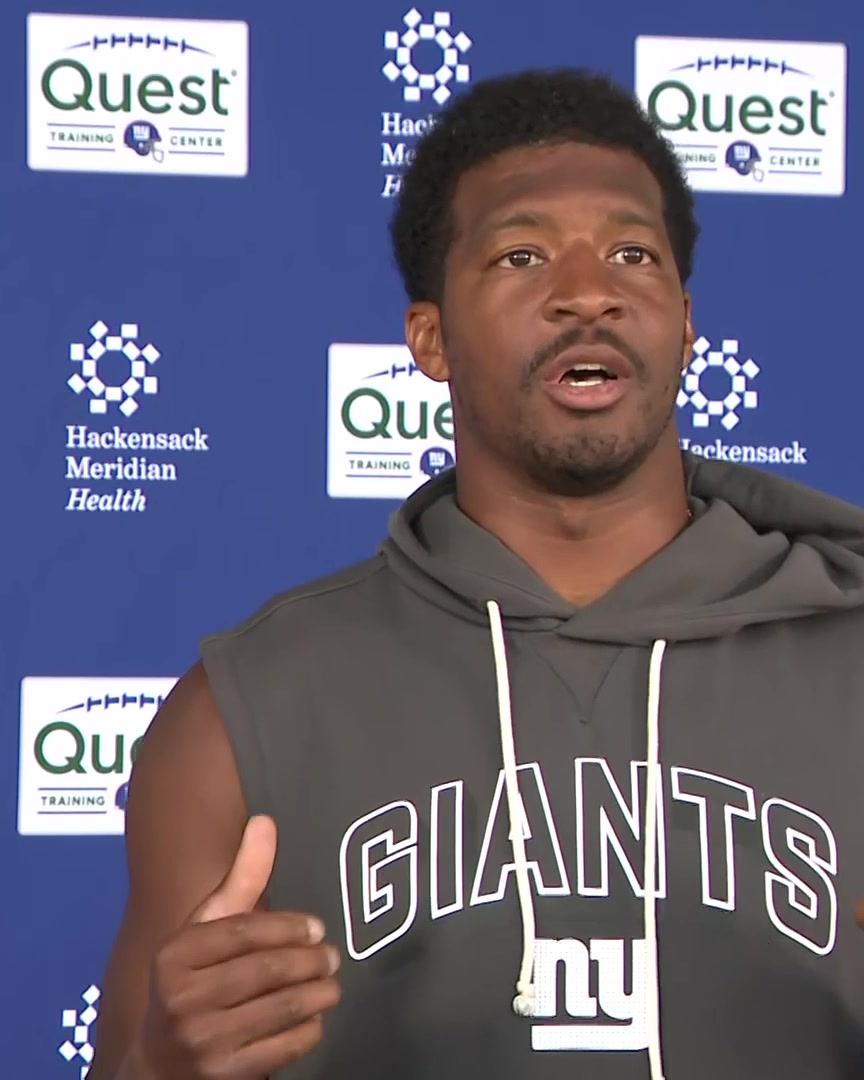 "It reflects what togetherness looks like - we don't have to agree with people's perspective, but we should support their perspective because that's what they believe in" Jameis Winson on the situation with Jaxson Dart, Abdul Carter, and the Giants: