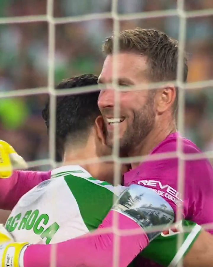 ADRIÁN SAN MIGUEL². 🤯 LALIGAHighlights | DesenlaceLALIGA