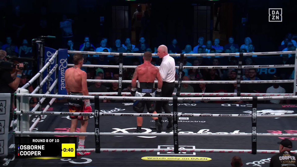 STOPPAGE AT THE END OF THE 8TH! 😤 #EdwardsNqothole |Live NOW on DAZN ▪️