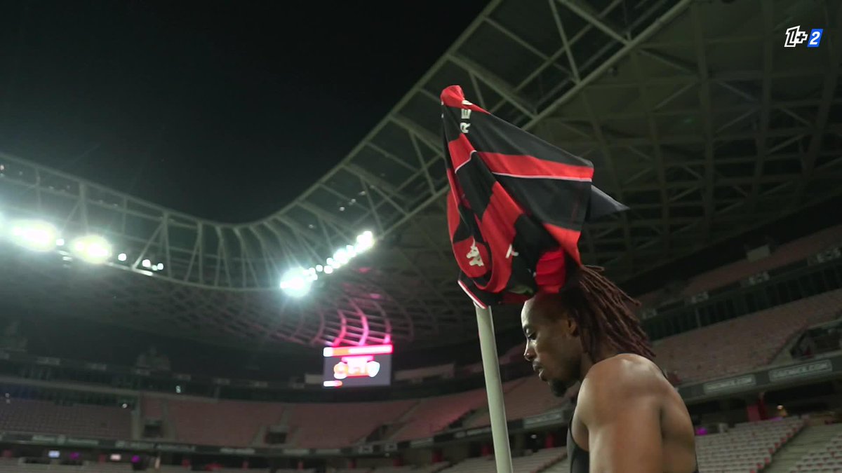 Alors lui… Je n’en voulais pas, je ne l’oublierai jamais. Elye à jamais uno di noi 🫶🏼 #OGCNice