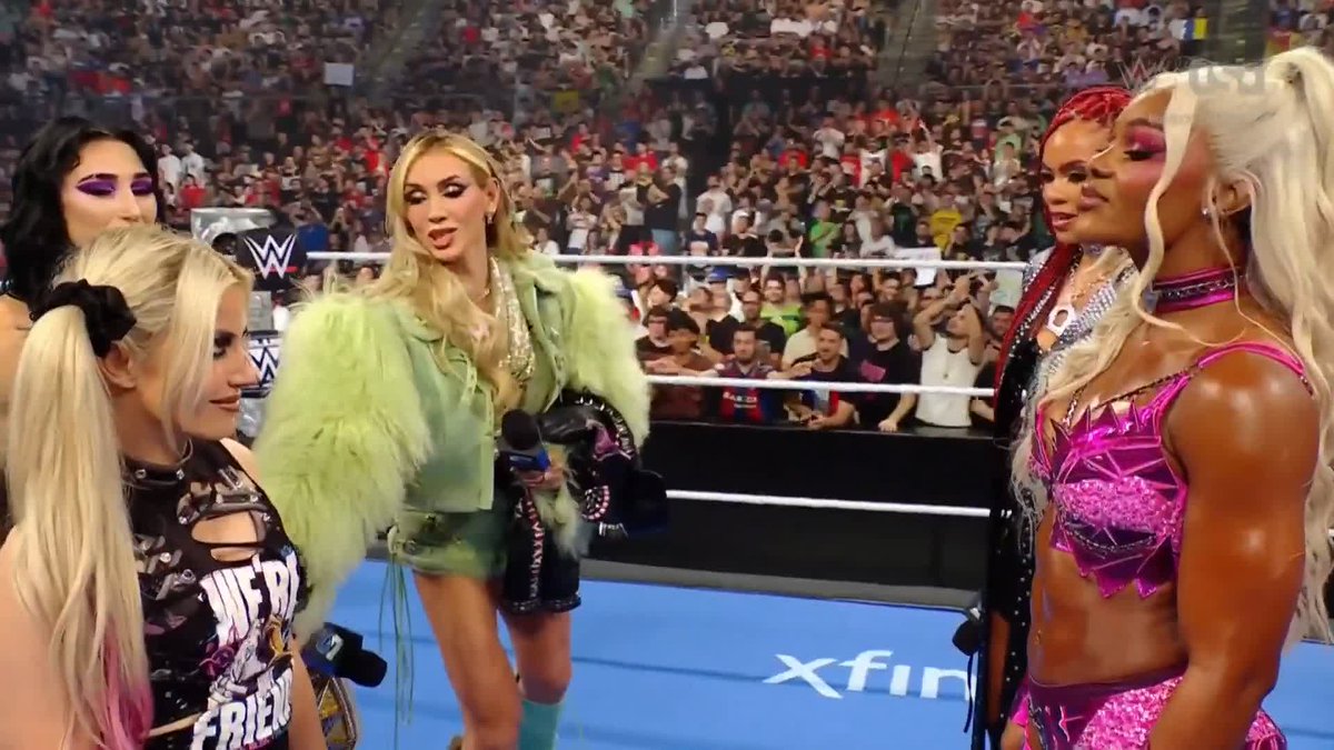 .Lexi (Kaufman) Cabrera came ready with the HEAT 🔥 Thanks to Nick Aldis, we got Alexa Bliss going one-on-one with Jade Cargill RIGHT NOW on SmackDown!!