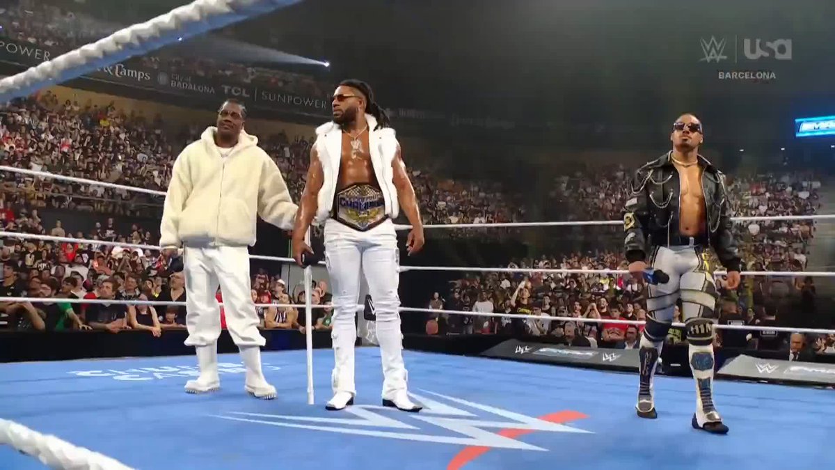 It's getting crowded in the ring. 🍿 Ricky Saints has joined the party with Trick Williams and Carmelo Hayes! 👀