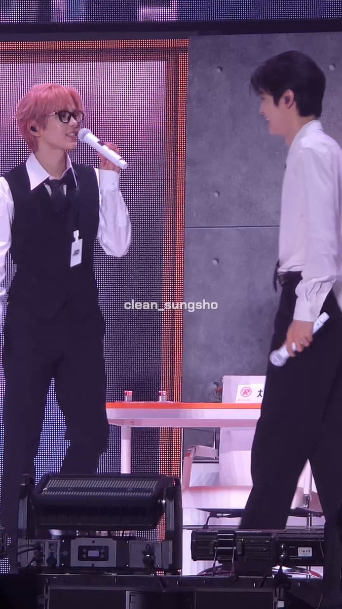 #쇼타로 #성찬 260530 팬파티 사이좋게 또깨동무 하고 있다가 정인턴 한마디에 쇼차장님 잡도리 ㅋㅋㅋㅋㅋ