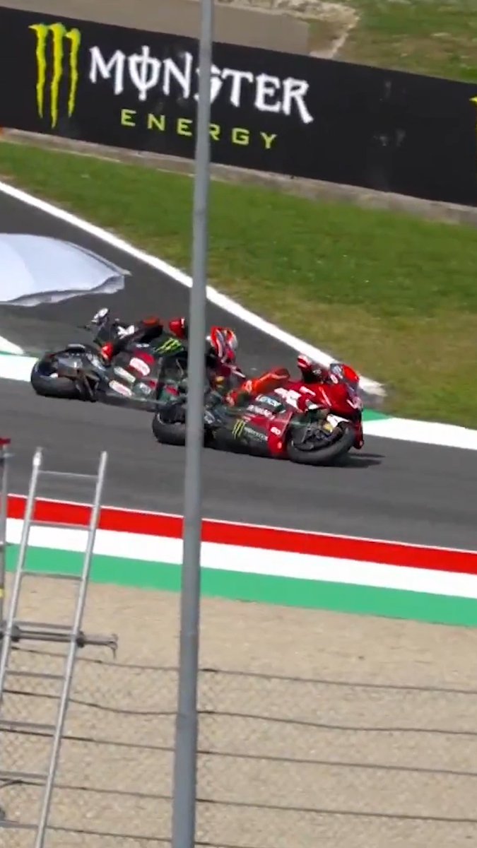 How do Ducati and Aprilia compare at Mugello? Neil explains ๐ #MotoGP #ItalianGP