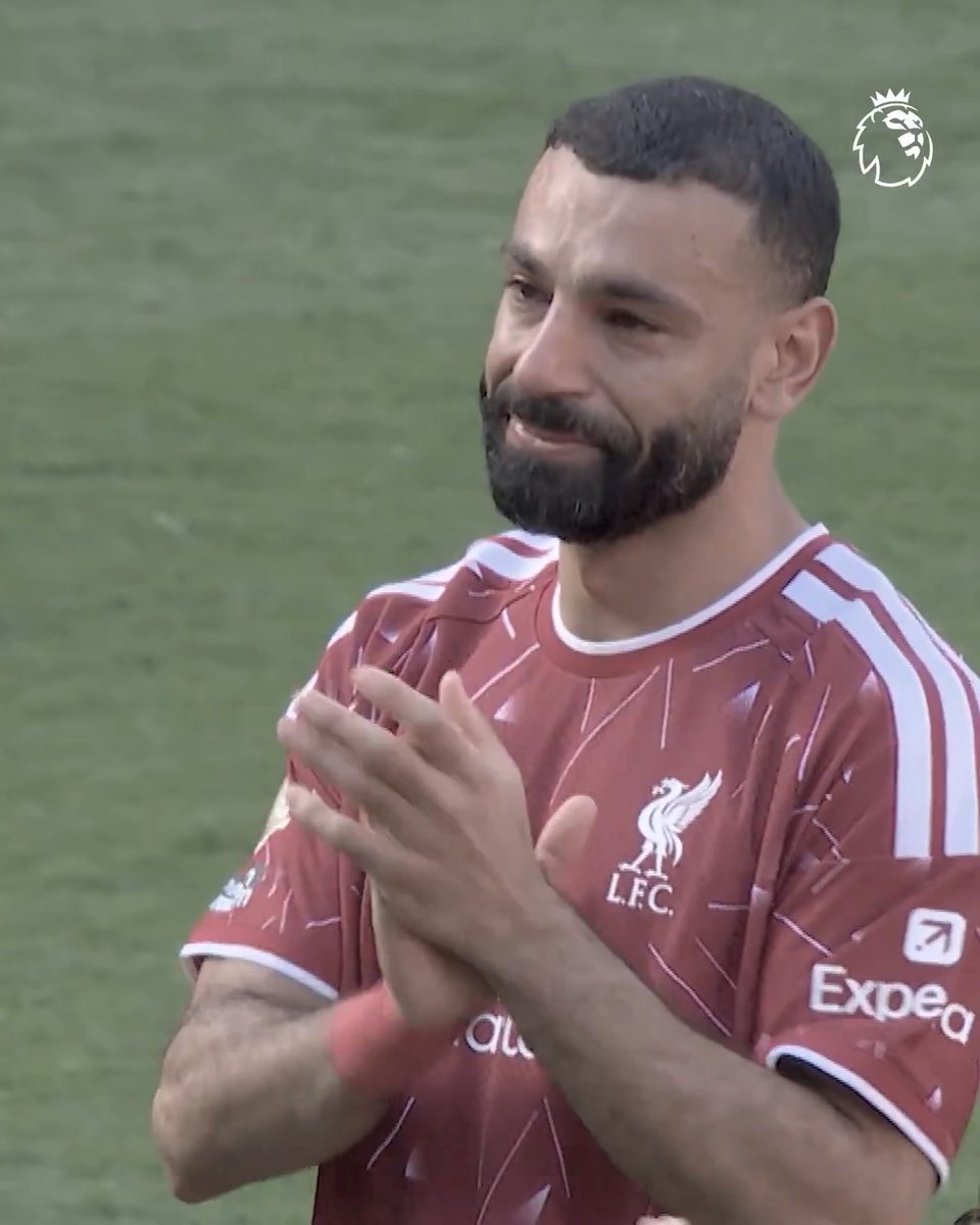 دموعك غالية يا صلاح ❤️