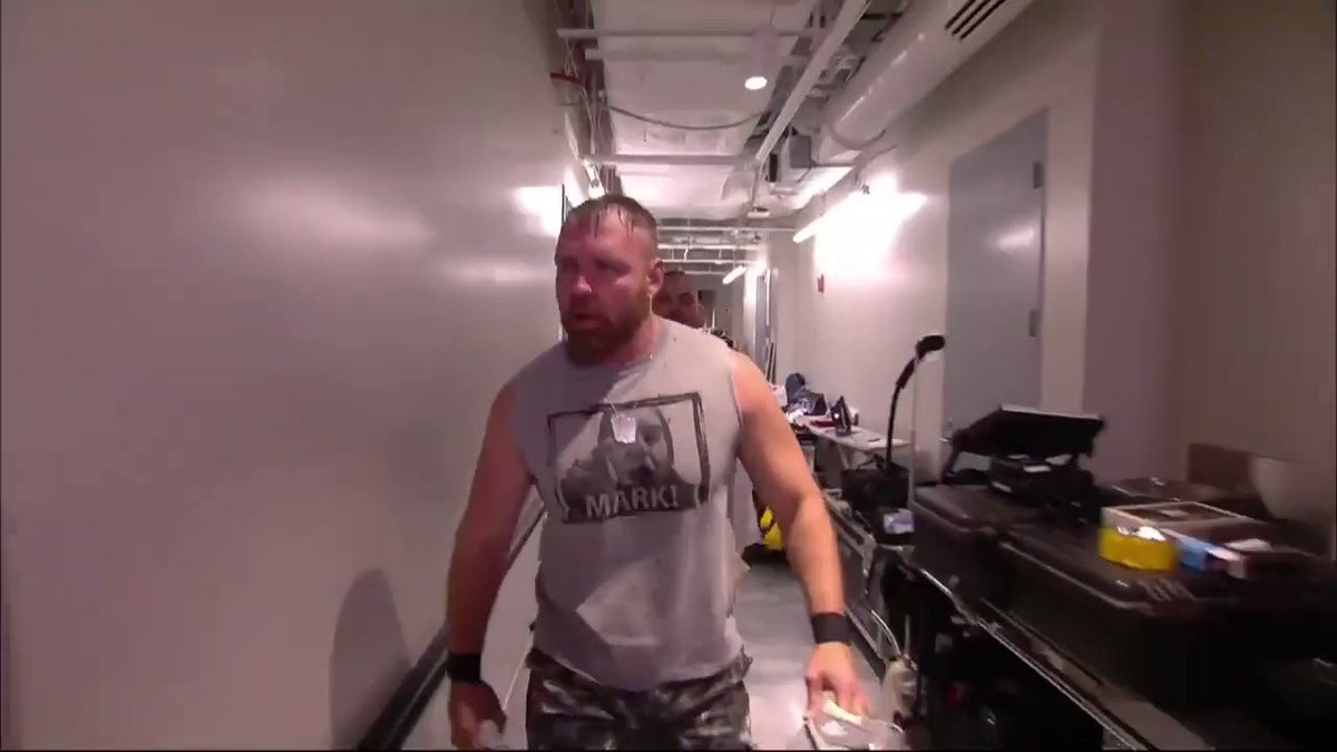 Moxley/Eddie's entrance for this match, what a feel good moment. The first major AEW show after a full year of pandemic, and Mox had told Eddie that fans would ADORE him and that's exactly what happened. Perfect babyfaces against perfect heels.