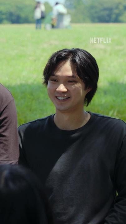 ヨハン(オク・テギョン)の記憶に残る琉(磯村勇斗)の姿。 太陽のような存在だった琉のとびきりの笑顔を振り返り🌞 #ソウルメイト #SoulMate #イソテギョン