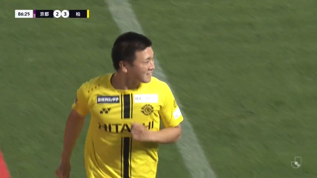 小見洋太の10試合ぶりのゴールで 柏にさらに追加点!⚽️☀️ 🎦 ゴール動画 🏆 明治安田J1百年構想リーグ プレーオフラウンド 第1戦 🆚 京都vs柏 🔢 2-4 ⌚️ 87分 ⚽️ 小見 洋太(柏) #Jリーグ