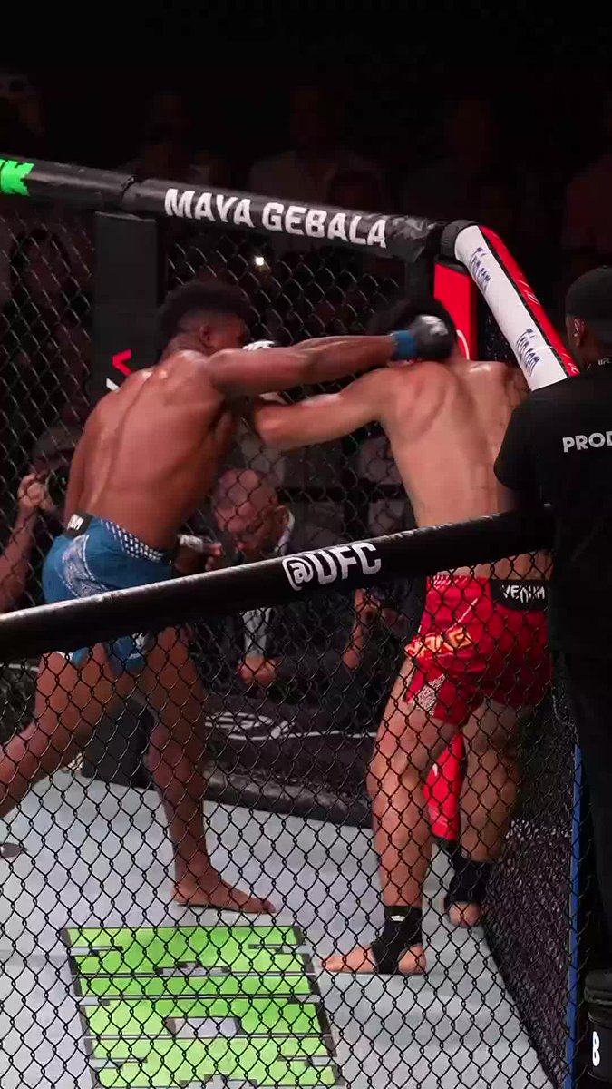 His hands are EXPLOSIVE 🚨 Alonzo Menifield just showed why they call him 'Atomic!' [ #UFCMacau | LIVE NOW on Paramount+ ]