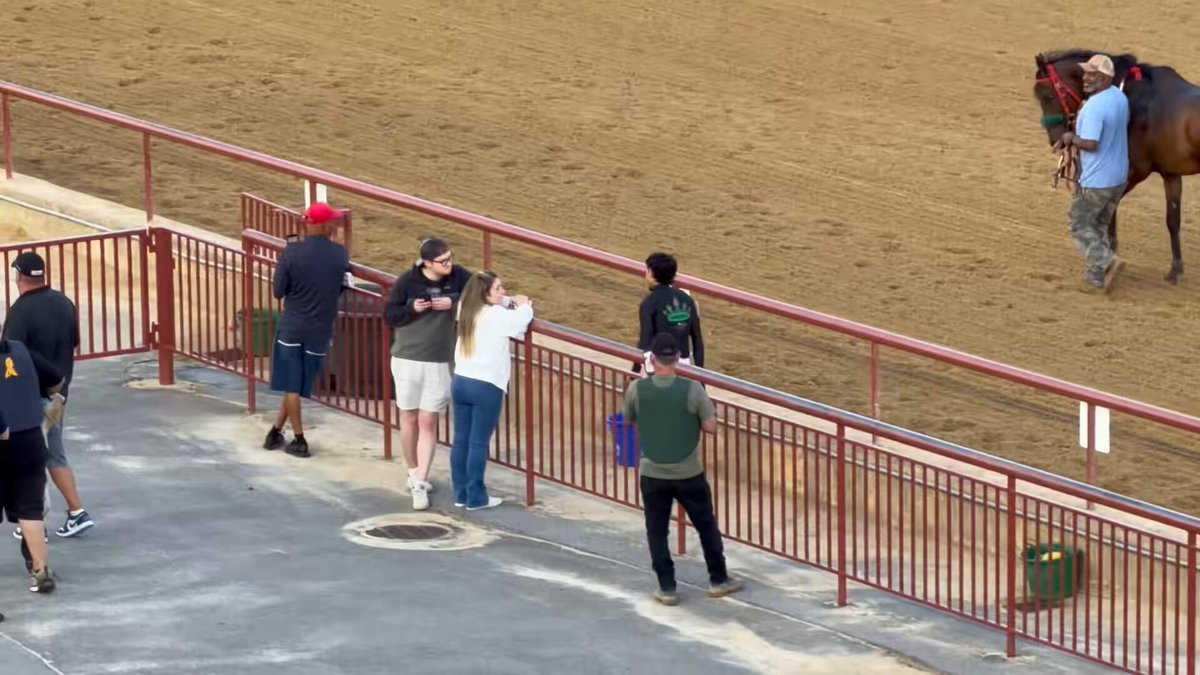 In his 46th career mount, apprentice rider JOSE DIAZ earned his first career win aboard Cowboy At Heart at odds of 92-1 in the 3rd race at Race Charles Town yesterday!! 👏