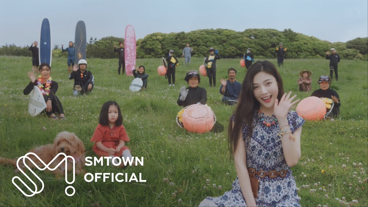 5 years ago today, JOY debuted as a soloist with her Special Album ‘Hello’ with the title track of the same name