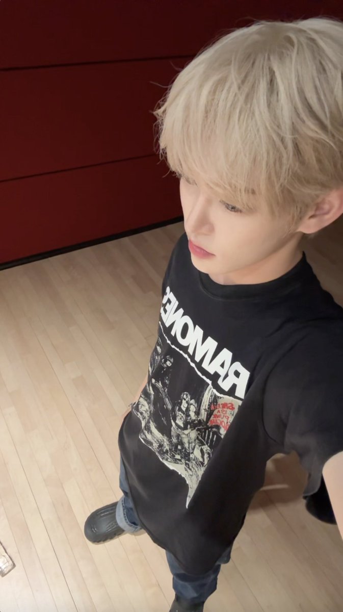 Rock & Roll #민제 #Minje #KickFlip #킥플립