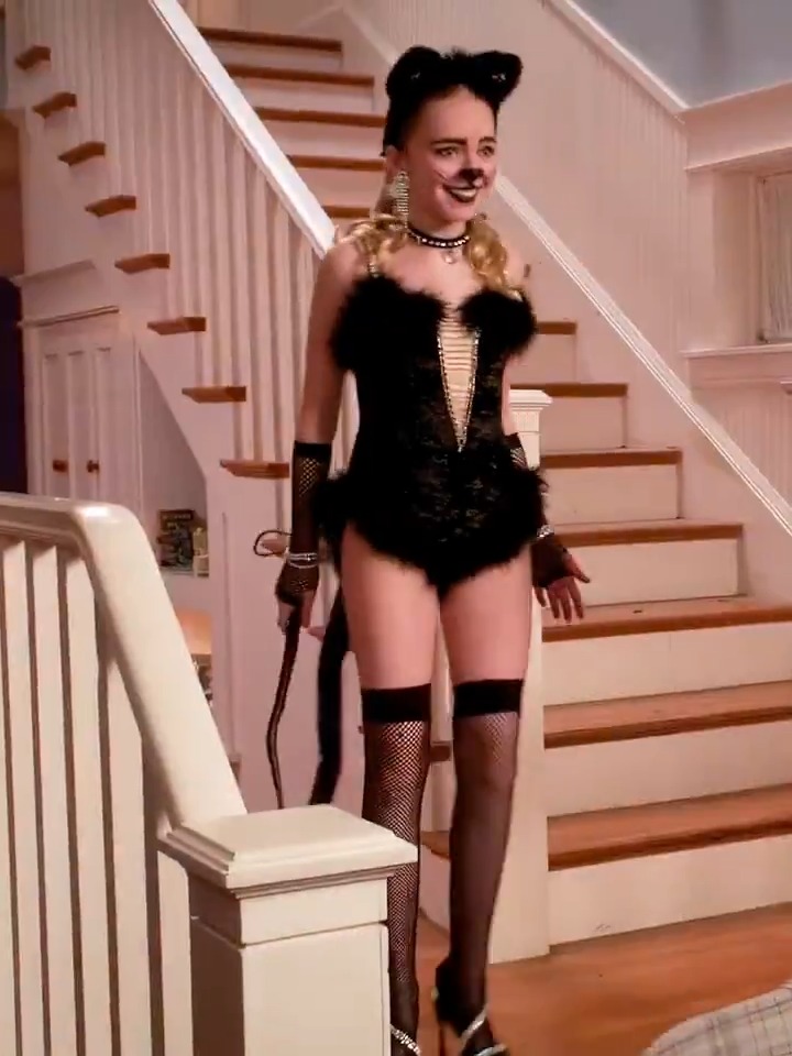 Penny walked down those stairs and chose violence... 🐈‍⬛ That plot twist at the end went from 0 to 100 real quick. 😲 watch till the end