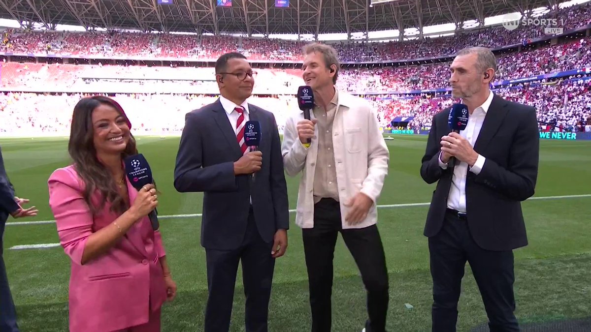 Former Arsenal goalkeeper Jens Lehmann fancies Arsenal to win the Champions League tonight 🏆 📺 TNT Sports &amp; HBO Max