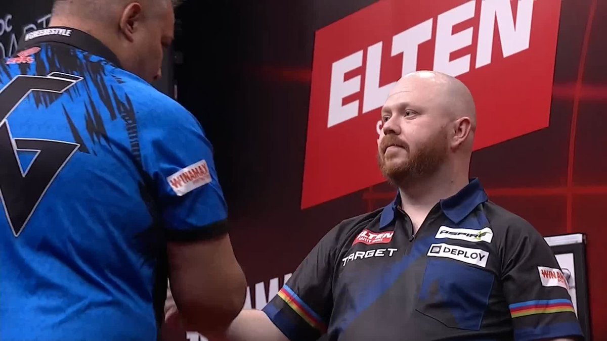 HOOD POWERS PAST WATTIMENA! It's another excellent display from Justin Hood, who eases past Jermaine Wattimena in our final game of this afternoon's session! 📺 #ET8