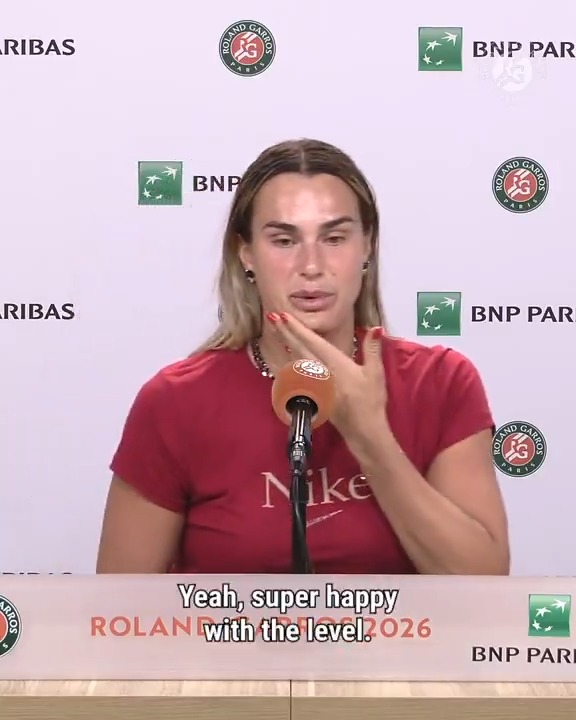 The world No.1 is staying cool ahead of her fourth round clash with Naomi Osaka 🍦 #RolandGarros
