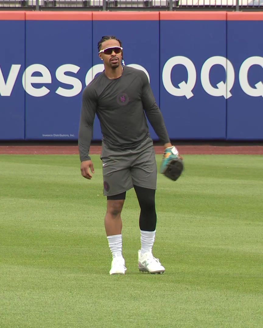 Francisco Lindor is on the field today before the game