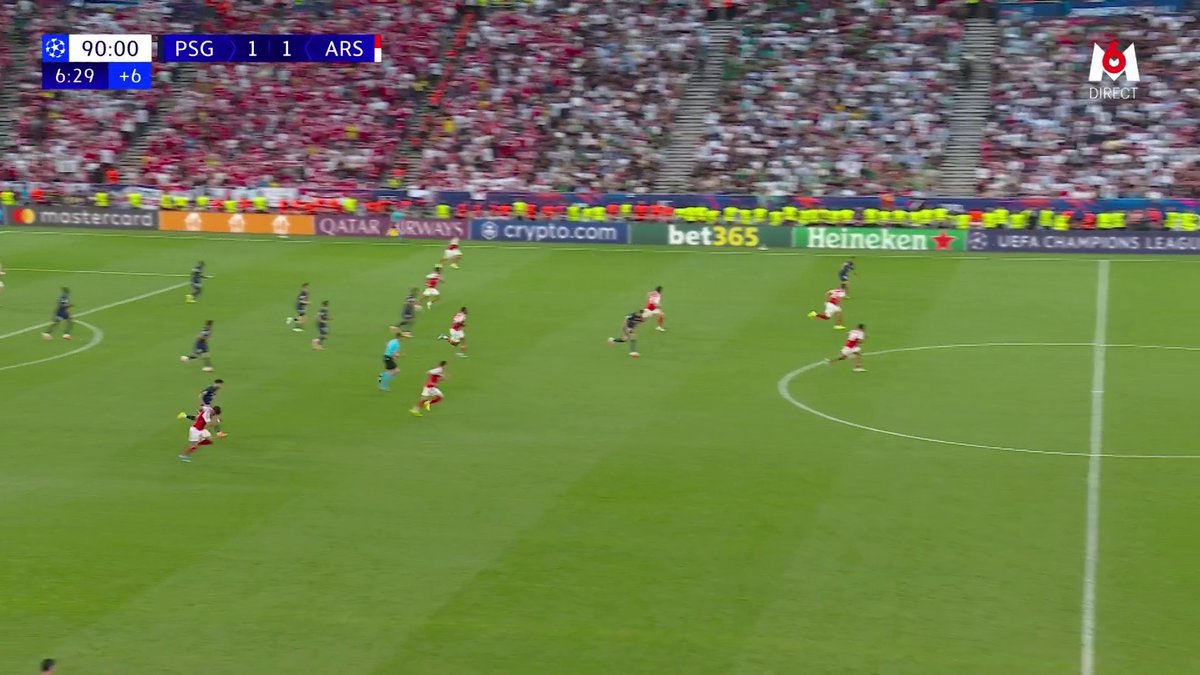 😱 BARCOLA 🇫🇷 S’EXCENTRE ET RATE LA BALLE DE MATCH !!!!!!!!! Que ça va vite.. ⚡️ 🎥 M6 - Coupe du Monde de la FIFA 2026™