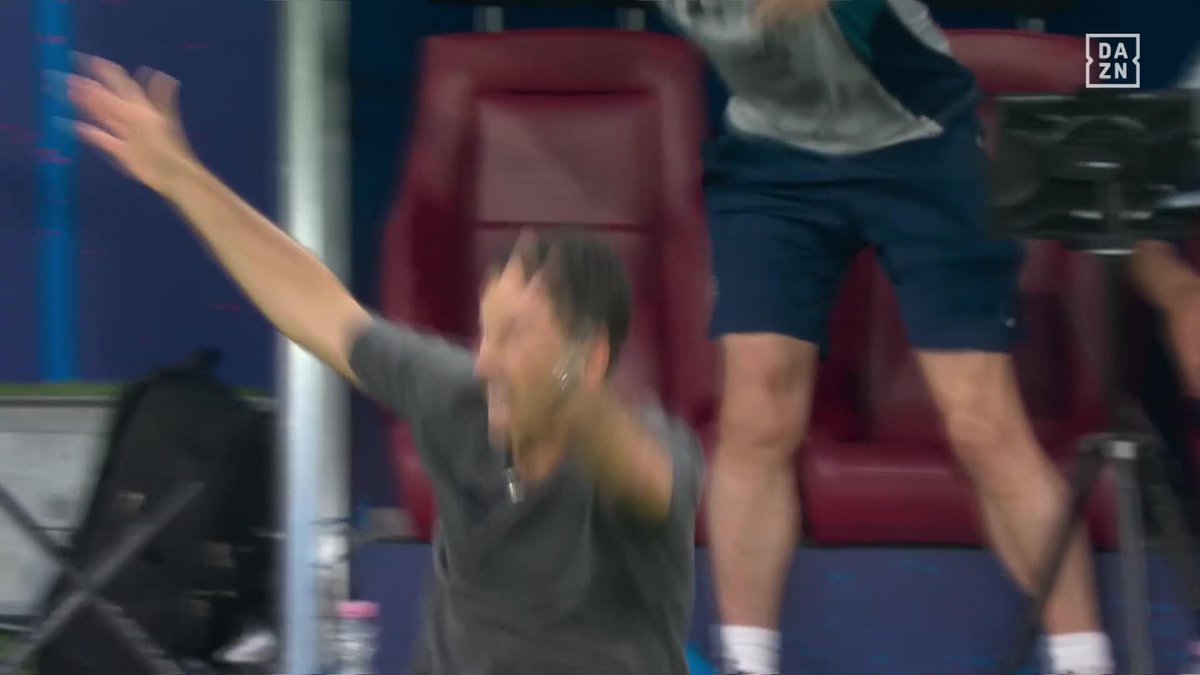 Should Arsenal have been awarded a penalty for this challenge? 🤔👀 #UCL