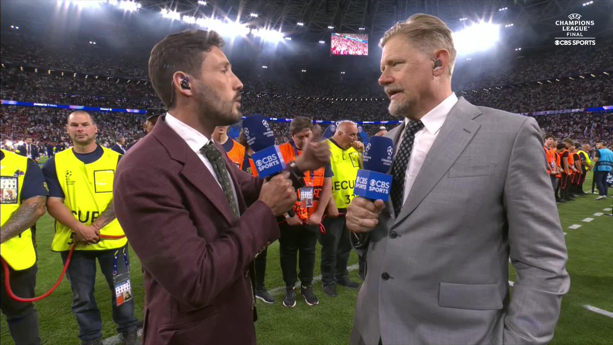 “He was outstandingly the best player today... for him to be the guy who missed the last penalty and that decided PSG's win, I feel really sorry for him.” Peter Schmeichel reflects on Gabriel's heartbreaking end to an otherwise outstanding UCL Final performance 💔