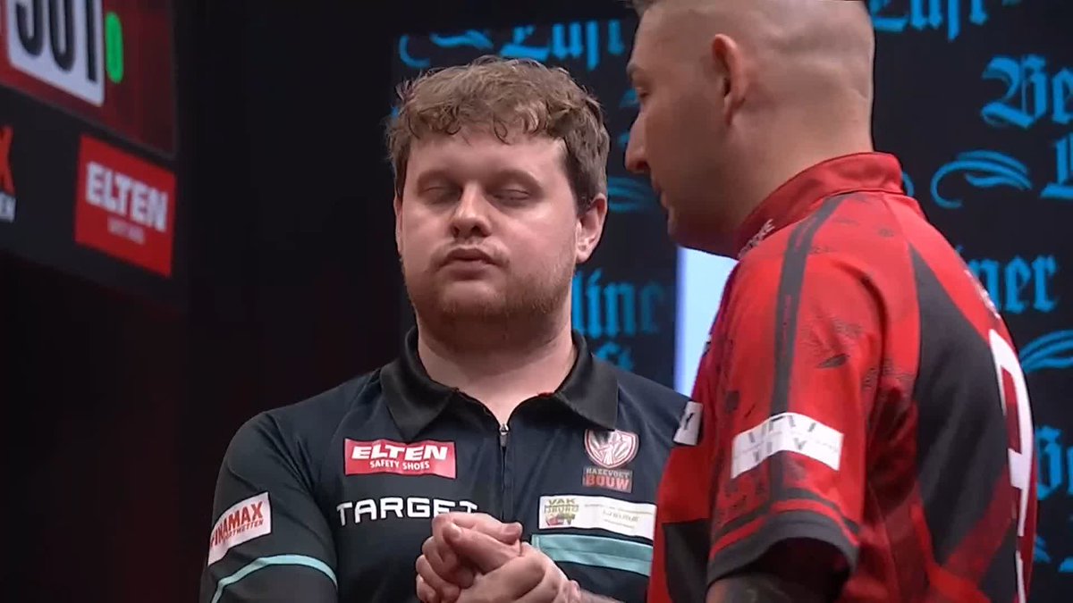 DOETS DOES IT AGAIN! Kevin Doets seals his place in the final day in Kiel, as Hawkeye beats Nathan Aspinall 6-3! 📺 #ET8