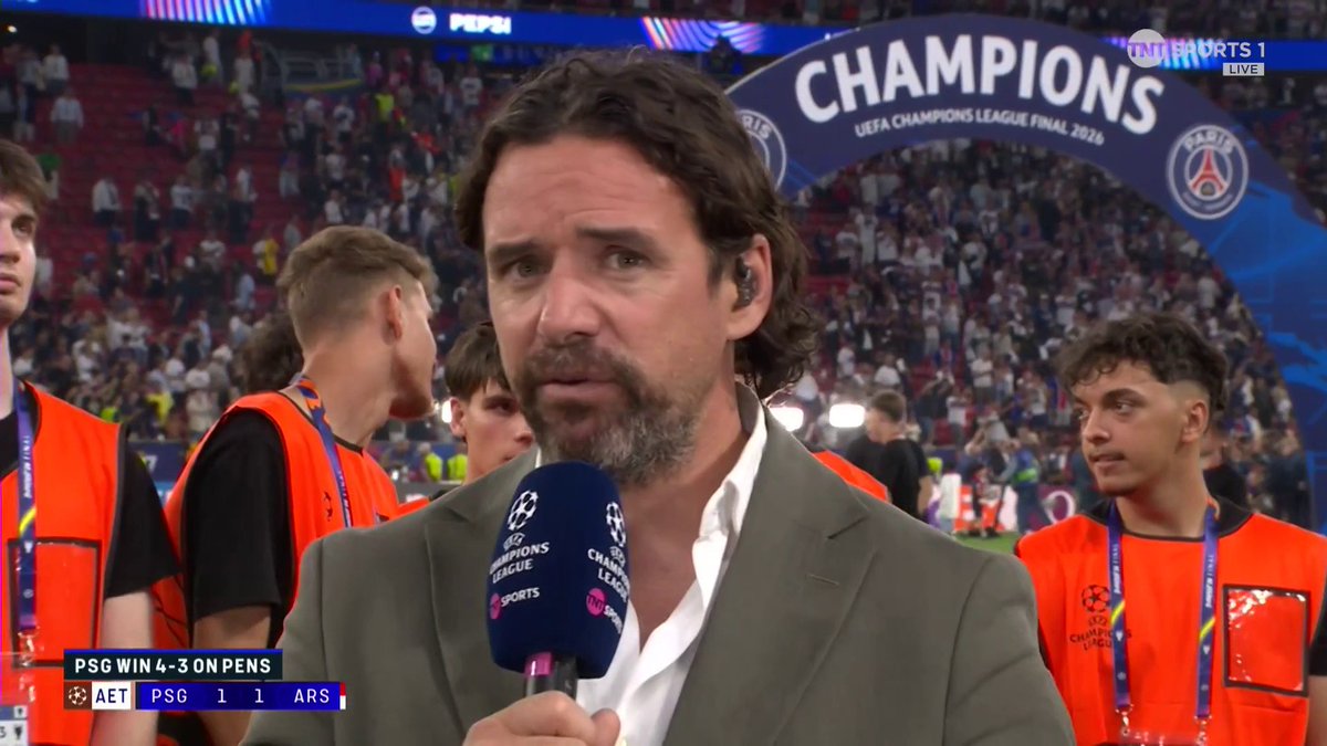 💬 "If you stutter step... you have to hit the target." Owen Hargreaves analyses Eze's missed penalty in the shootout. 📺 TNT Sports &amp; HBO Max