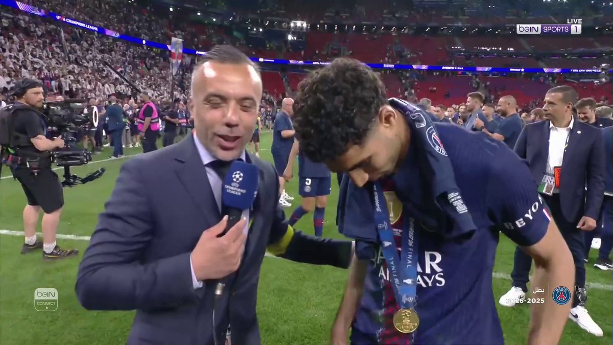 حكيمي يؤكد فخره بالتتويج بلقب دوري أبطال أوروبا للمرة الثانية على التوالي #دوري_أبطال_أوروبا | #نهائي_الأبطال | #باريس_سان_جيرمان | #آرسنال #UCLfinal | #UCL | #beINUCL | #PSG | #Arsenal