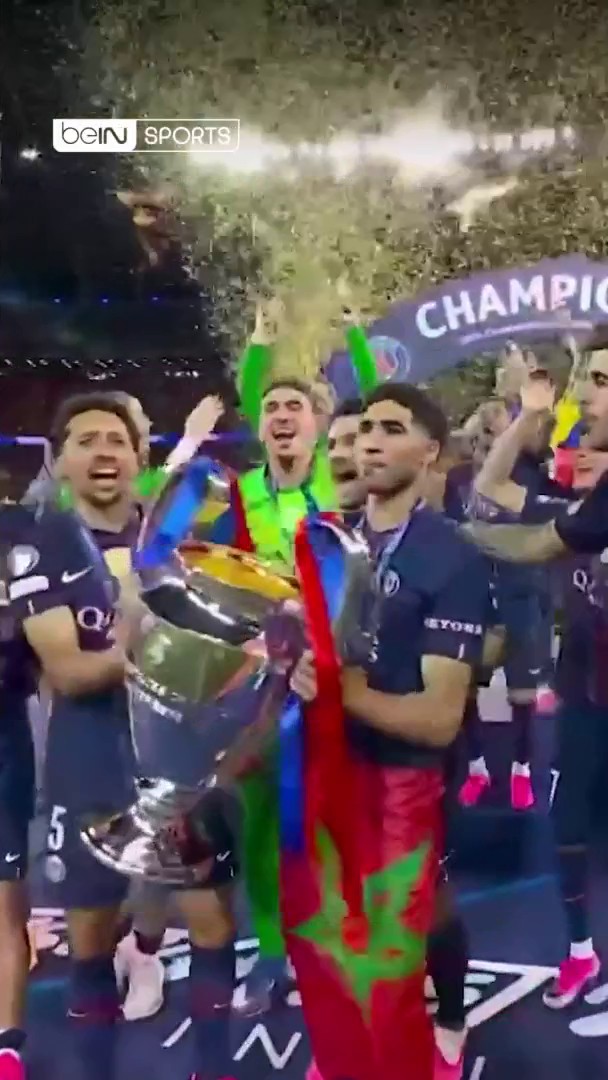 🏆✨ لحظة تاريخية! باريس سان جيرمان يرفع كأس دوري أبطال أوروبا للمرة الثانية توالياً 🎙️ بصوت حسن العيدروس وعصام الشوالي ليلة ستبقى خالدة في ذاكرة جماهير باريس 👀🏆✨ #دوري_أبطال_أوروبا | #نهائي_الأبطال | #باريس_سان_جيرمان | #آرسنال #UCLfinal | #UCL | #beINUCL | #PSG | #Arsenal