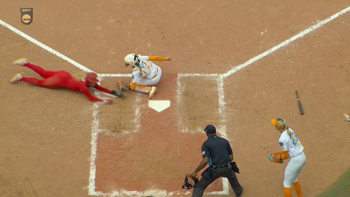 WHAT A THROW 😱 Tennessee Softball