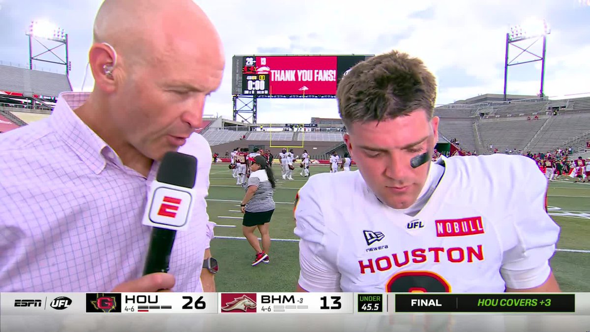 .Cole Cubelic checks in with John Rhys Plumlee post game 🎙️⬇️