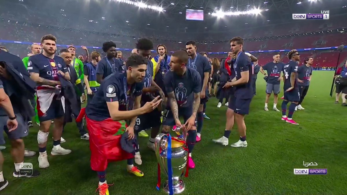 سامي الطرابلسي: أتمنى أن يذهب منتخب المغرب بعيدًا في المونديال، لكي تتعزز حظوظ أشرف حكيمي في الفوز بالكرة الذهبية 🏆✨ #دوري_أبطال_أوروبا | #نهائي_الأبطال | #باريس_سان_جيرمان | #آرسنال #UCLfinal | #UCL | #beINUCL | #PSG | #Arsenal