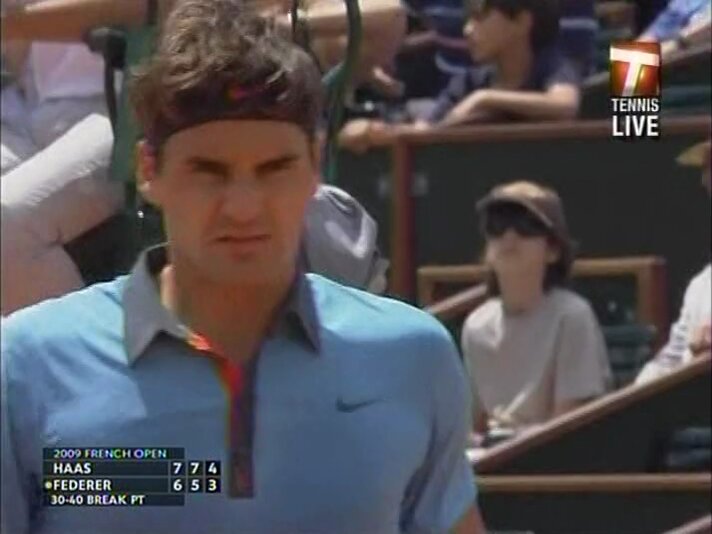 The forehand that saved Roger Federer's 2009 RG Title run. John McEnroe: "That may turn out to be one of the biggest forehands of his life"