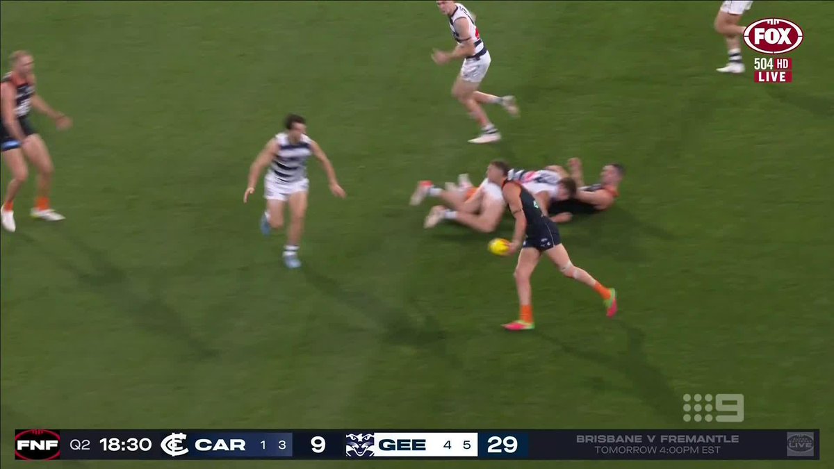 "He's done enough now to at least be in the consideration of the Carlton coaching panel to have him as part of the overall process." Josh Fraser has publicly said he won't go for the Blues job... but could things be changing? #9AFLSFS | Watch on 9 &amp; 9Now 🖥️