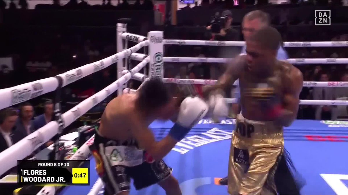 WHAT A FIGHT!!! WOODARD JR. STOPS MIGUEL FLORES 🙌 #FosterFord | Live NOW on DAZN ▪️