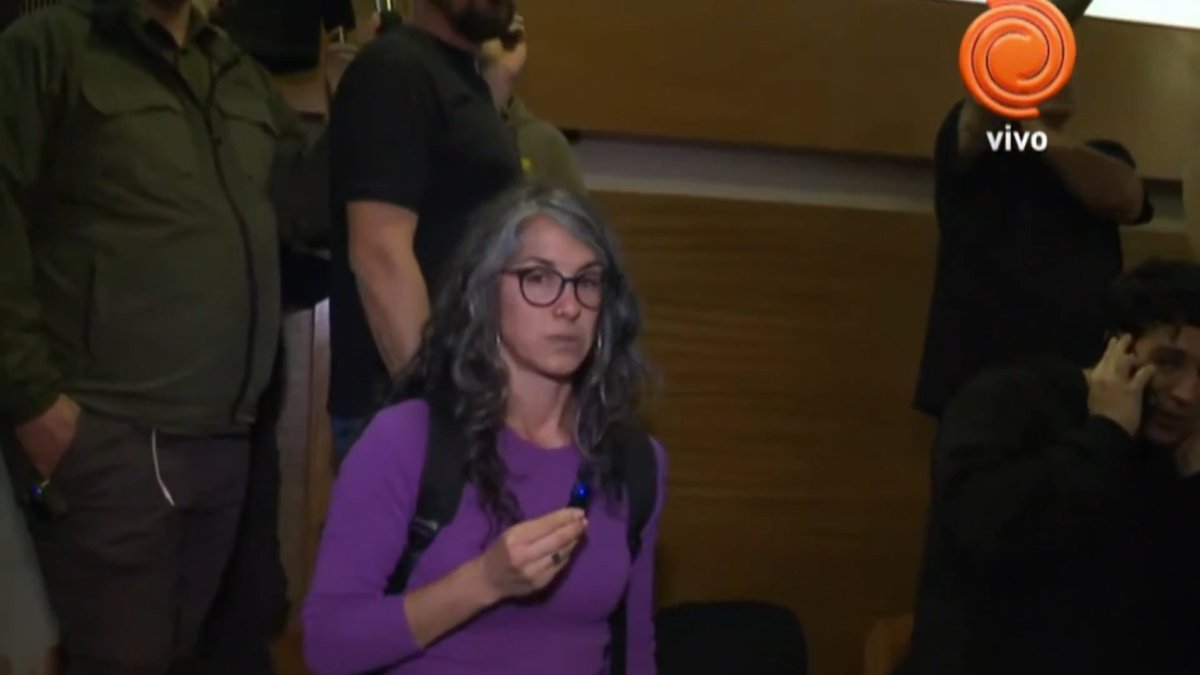 "Laura Vilches": Por su cruce con el fiscal Raúl Garzón durante la conferencia de prensa sobre el crimen de Agostina Vega