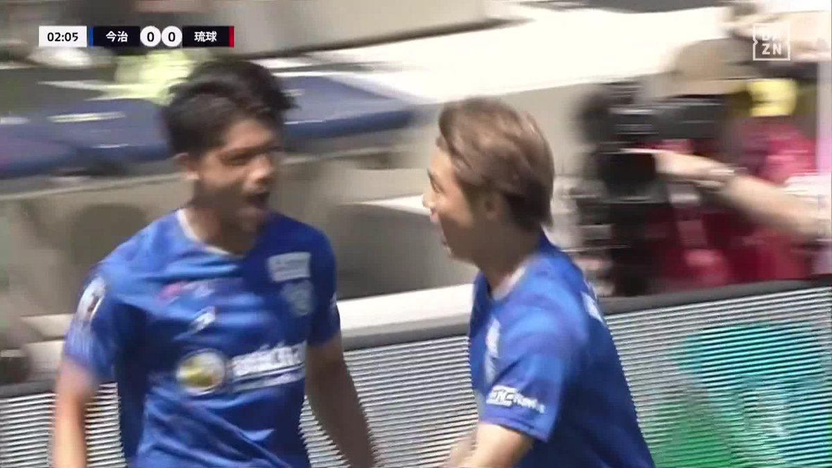 点の取れる次世代のCB🔥🔥 ルーキー・丸山大和がプロ初ゴール! 青森山田時代三冠に貢献した点取り屋DF✅ 🏆明治安田J2・J3百年構想リーグ PO第1戦 🆚今治×琉球 📱#DAZN ライブ配信中 #Jリーグ #だったらDAZN