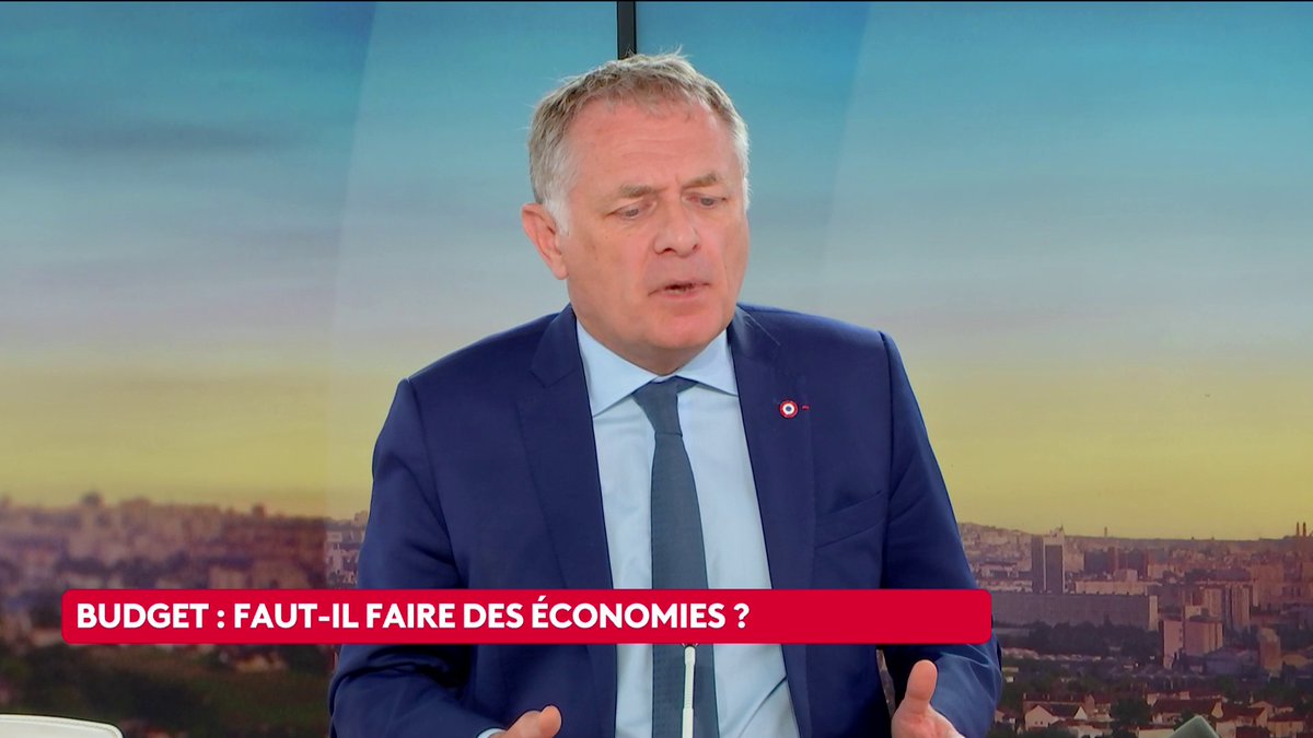 🔴 🗣 "Il faut arrêter de dire qu'il n'y a pas d'argent, il y a plein d'argent, simplement on le jette par les fenêtres", déclare le député Les Républicains Philippe Juvin, qui critique l'efficacité de la dépense publique, notamment en matière de santé. #canal16