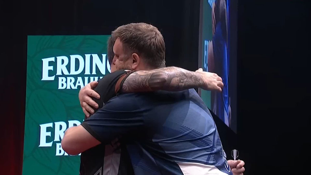 COMFY FOR WOODY! Luke Woodhouse is a quarter-finalist on the Euro Tour for an eighth time following a comfortable 6-1 victory over Cameron Menzies. After winning his first PDC ranking title 12 days ago, can Woody go all the way this evening? 👀 📺 #ET8