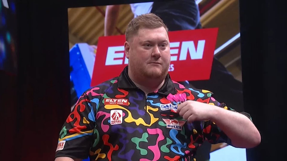 CLINICAL EVANS! 👏 Ricky Evans is through to the quarter-finals on the European Tour for the first time in four years! It was an exceptional performance from Rapid, who hit 75% of his double attempts against The Machine! 📺 #ET8